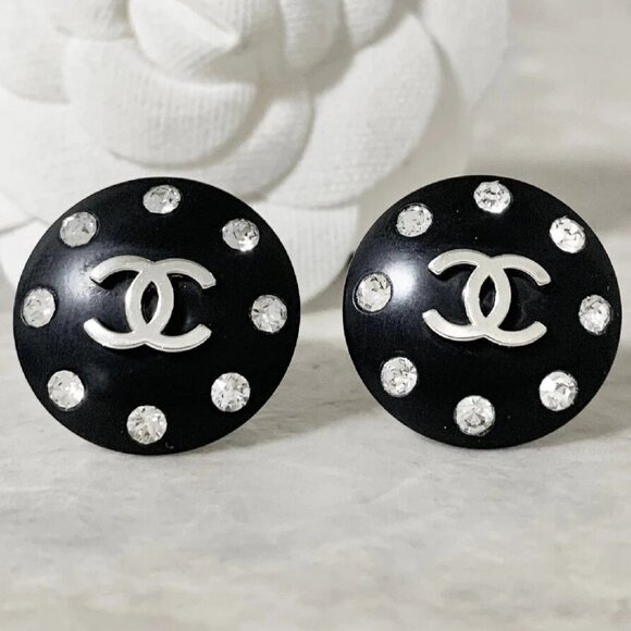 CHANEL CC Logos Rhinestone Black Round Clip-On Earrings Silver Tone 96P Auth - Picture 1 of 5